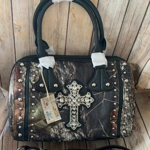 Mossy Oak Purse